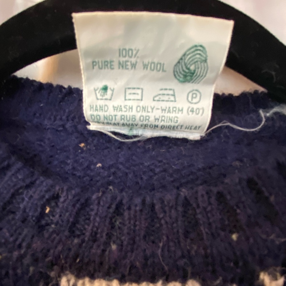 Vintage Billy Kelly 100% Wool Argyle Navy Blue & Maroon Sweater Made in Ireland - Picture 4 of 7